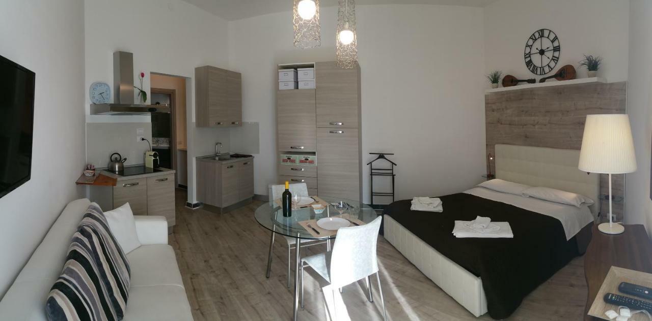 City Center Sea View Ortigia Apartament Syrakuzy Zewnętrze zdjęcie